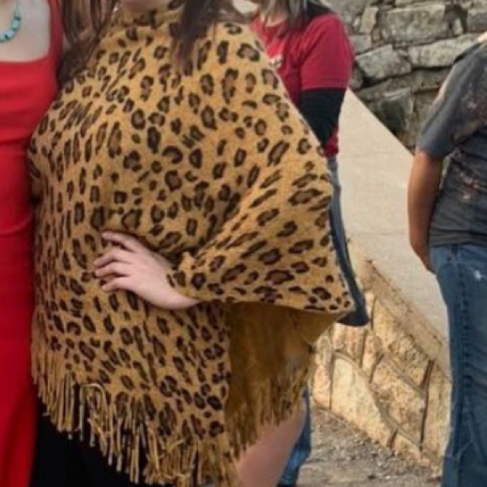 Super soft leopard poncho with fringe